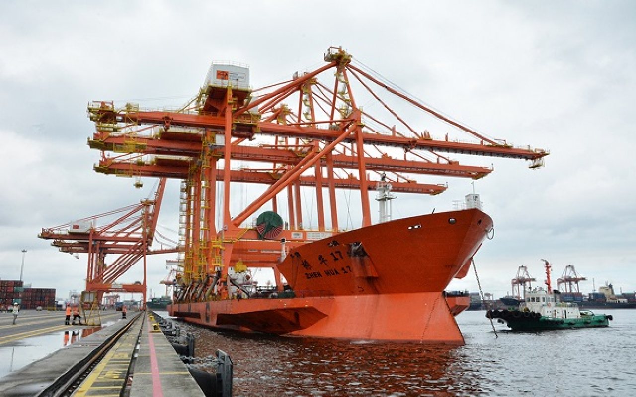 ICTSI-Enhances-Manila-Terminal-with-New-Hybrid-Gantries-to-Boost-Capacity-and-Sustainability